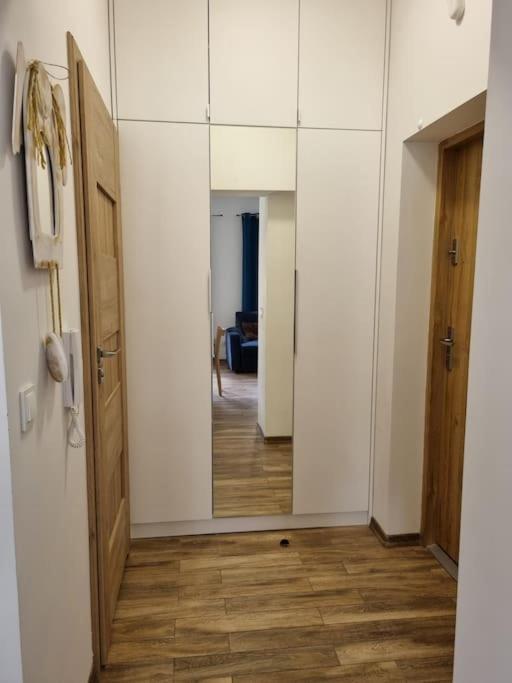 Uroczy Apartament Blisko Jeziora Borne Sulinowo Exterior foto